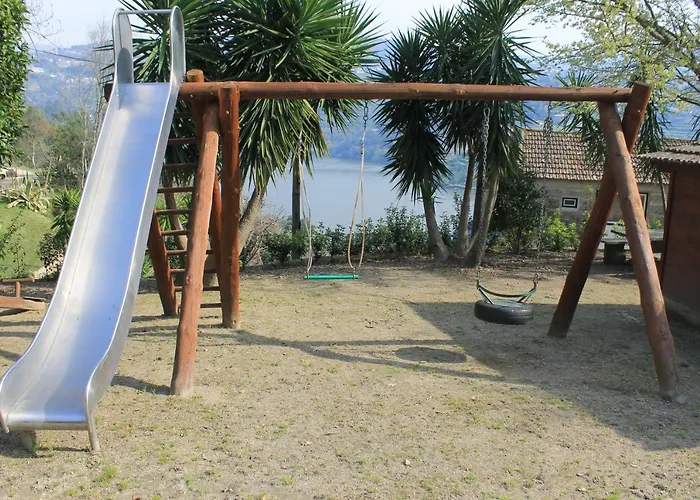 Pensión Quinta & 4*